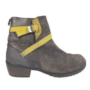 Keen Tyretread Gray Suede Leather Ankle Boots Chartreuse Strap  Womens 9.5